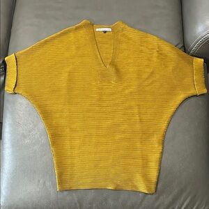Adolfo Dominguez Mustard Yellow V-Neck Top, cuff sleeve. Size S. NWOT